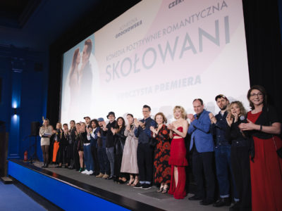 premiera SKOŁOWANI <br>
                     
                     