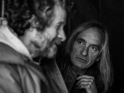Jak żyć, żeby nie zwariować <br>
                    fot. Damian Andrzejewski <br>
                    Tomasz Konecki (reżyser) i Piotr Śliskowski (operator) <br>
